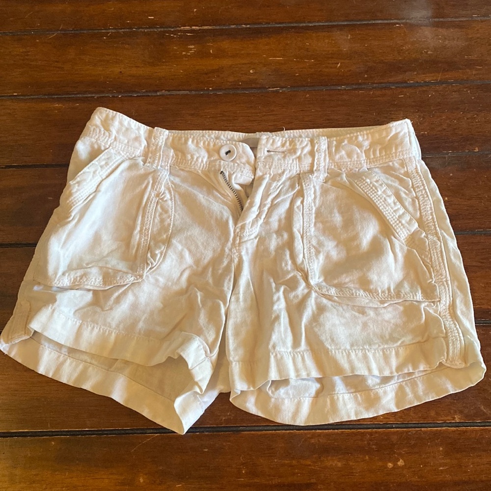 Low Rise Button-up Linen Shorts